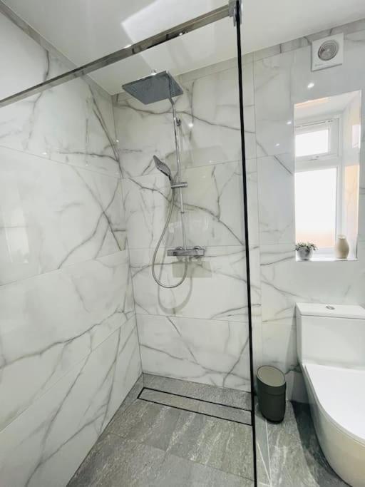 Rooms In A Beautiful House With Free On St Parking Brighton Exterior photo