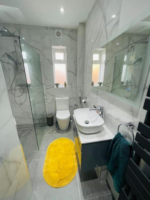 Rooms In A Beautiful House With Free On St Parking Brighton Exterior photo